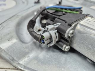 Стеклоподъемник задний левый Kia Sportage SL 1.7 diesel D4FD