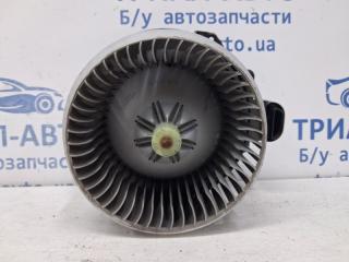 Моторчик печки RAV 4 2012-2018 A40 2.2 diesel 2ADFTV Моторчик печки RAV 4 2012-2018 A40 2.2 diesel 2ADFTV