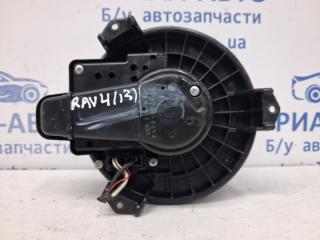 Моторчик печки Toyota RAV 4 A40 2.2 diesel 2ADFTV Моторчик печки Toyota RAV 4 A40 2.2 diesel 2ADFTV