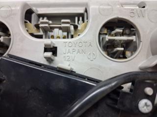 Плафон передний RAV 4 2012-2018 A40 2.2 diesel 2ADFTV Плафон передний RAV 4 2012-2018 A40 2.2 diesel 2ADFTV