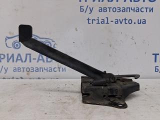Замок капота Sorento 2002-2009 BL 2.5 diesel D4CB Замок капота Sorento 2002-2009 BL 2.5 diesel D4CB
