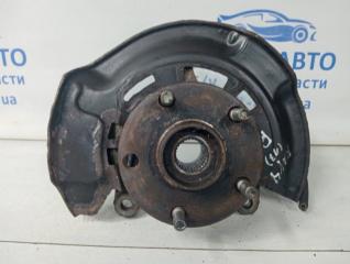 Кулак поворотный правый со ступицей Toyota RAV 4 2012-2018