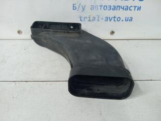 Воздухозаборник Kia Sportage SL 1.7 diesel D4FD Воздухозаборник Kia Sportage SL 1.7 diesel D4FD