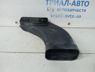 Воздухозаборник Kia Sportage SL 1.7 diesel D4FD Воздухозаборник Kia Sportage SL 1.7 diesel D4FD