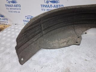Подкрылок задний левый 3 2003-2009 BK 1.6 бензин Z6 Подкрылок задний левый 3 2003-2009 BK 1.6 бензин Z6