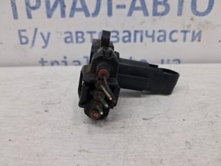 Датчик расхода воздуха Avensis 2003-2009 T25 1.8 бензин 1ZZFE Датчик расхода воздуха Avensis 2003-2009 T25 1.8 бензин 1ZZFE