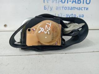 Ремень безопасности передний правый Toyota Avensis 2003-2009