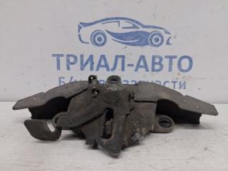 Замок капота Toyota Avensis T25 1.8 бензин 1ZZFE Замок капота Toyota Avensis T25 1.8 бензин 1ZZFE
