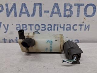 Насос омывателя стекла Forester 2012-2018 SJ 2.0 diesel EE20Z Насос омывателя стекла Forester 2012-2018 SJ 2.0 diesel EE20Z