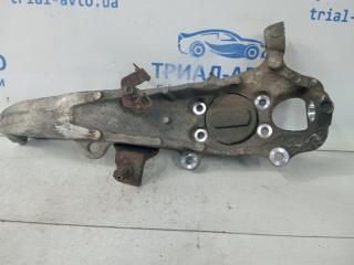 Кулак поворотный правый без ступицы Q50 2013- V37 2.2 diesel OM651 Кулак поворотный правый без ступицы Q50 2013- V37 2.2 diesel OM651