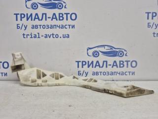 Кронштейн бампера задний правый 3 2003-2009 BK 1.6 бензин Z6 Кронштейн бампера задний правый 3 2003-2009 BK 1.6 бензин Z6