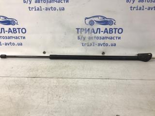 Амортизатор крышки багажника Ford Kuga 2013-2019