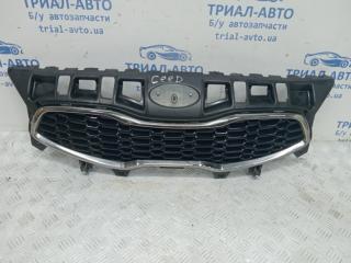 Решетка радиатора Kia Ceed 2012-2018