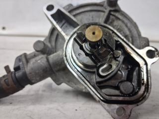 Насос вакуумный Kia Ceed JD 1.6 diesel D4FB
