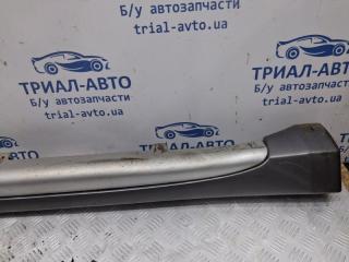 Накладка порога внешняя левая Outlander 2003-2006 cu 2.4 бензин 4G69