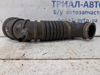 Патрубок воздушного фильтра Pajero Sport 1996-2008 K9 2.5 Diesel 4D56 Патрубок воздушного фильтра Pajero Sport 1996-2008 K9 2.5 Diesel 4D56