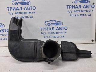 Воздухозаборник Mazda CX 5 KE 2.2 diesel Воздухозаборник Mazda CX 5 KE 2.2 diesel