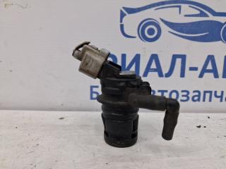 Запчасть насос омывателя стекла Toyota Prado 2002-2009