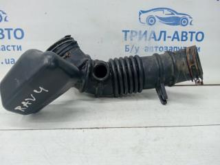 Патрубок воздушного фильтра Toyota RAV 4 A30 2.0 бензин 1AZFE Патрубок воздушного фильтра Toyota RAV 4 A30 2.0 бензин 1AZFE