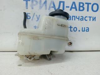 Бачок главного тормозного цилиндра Toyota RAV 4 A30 2.0 бензин 1AZFE