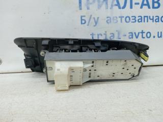 Блок управления стеклоподъемниками Toyota RAV 4 A30 2.0 бензин 1AZFE