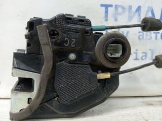 Замок двери задний правый Toyota RAV 4 A30 2.0 бензин 1AZFE