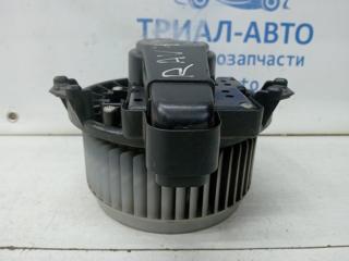 Моторчик печки Toyota RAV 4 A30 2.0 бензин 1AZFE Моторчик печки Toyota RAV 4 A30 2.0 бензин 1AZFE