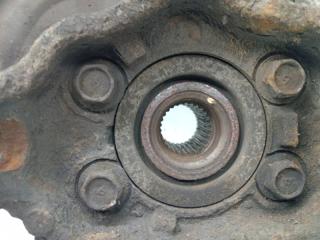 Кулак поворотный левый со ступицей X-Trail 2007-2015 T31 2.0 Diesel M9R Кулак поворотный левый со ступицей X-Trail 2007-2015 T31 2.0 Diesel M9R