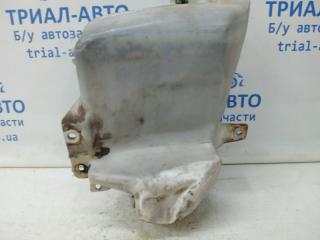 Бачок омывателя Mitsubishi L200 KB 2.5 Diesel 4D56 Бачок омывателя Mitsubishi L200 KB 2.5 Diesel 4D56
