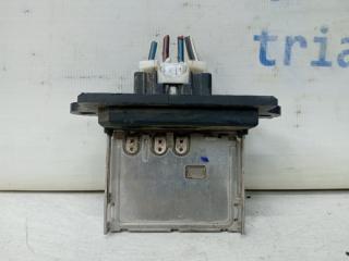 Резистор печки Mitsubishi L200 KB 2.5 Diesel 4D56 Резистор печки Mitsubishi L200 KB 2.5 Diesel 4D56