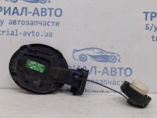 Лючок бака 6 2007-2013 GH 2.5 бензин L5-VE