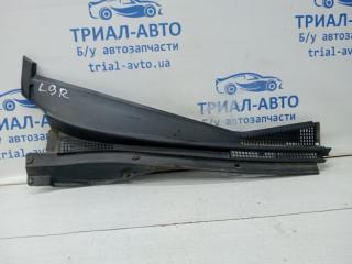 Дефлектор дворников правый Mitsubishi Lancer 2003-2009
