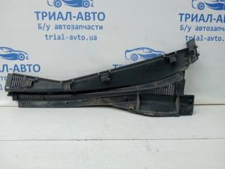 Дефлектор дворников правый Lancer 2003-2009 9 1.6 бензин 4G18 Дефлектор дворников правый Lancer 2003-2009 9 1.6 бензин 4G18
