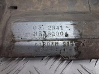Накладка порога внешняя правая Lancer 2003-2009 9 1.6 бензин 4G18 Накладка порога внешняя правая Lancer 2003-2009 9 1.6 бензин 4G18