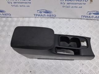 Подлокотник Lancer 2003-2009 9 1.6 бензин 4G18 Подлокотник Lancer 2003-2009 9 1.6 бензин 4G18