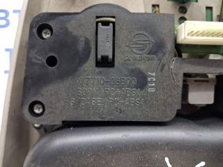 Плафон передний Rexton 2006-2012 Y250 2.7 D27DT Плафон передний Rexton 2006-2012 Y250 2.7 D27DT