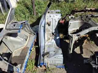 Четверть автомобиля задняя правая Lancer 2003-2009 9 1.6 бензин 4G18 Четверть автомобиля задняя правая Lancer 2003-2009 9 1.6 бензин 4G18