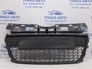 Решетка бампера центральная Hyundai I30 2007-2012