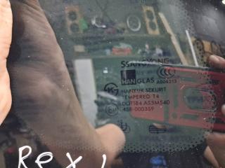 Стекло в кузов заднее левое SsangYong Rexton Y250 2.7 D27DT Стекло в кузов заднее левое SsangYong Rexton Y250 2.7 D27DT