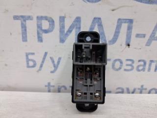 Кнопка стеклоподъемника SsangYong Kyron DJ 2.7 D27DT Кнопка стеклоподъемника SsangYong Kyron DJ 2.7 D27DT