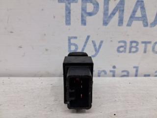 Кнопка стеклоподъемника Kia Sorento BL 2.5 diesel D4CB Кнопка стеклоподъемника Kia Sorento BL 2.5 diesel D4CB