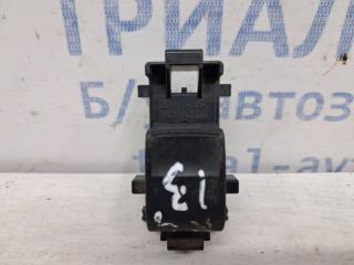 Кнопка стеклоподъемника RAV 4 2012-2018 A40 2.2 diesel 2ADFTV Кнопка стеклоподъемника RAV 4 2012-2018 A40 2.2 diesel 2ADFTV
