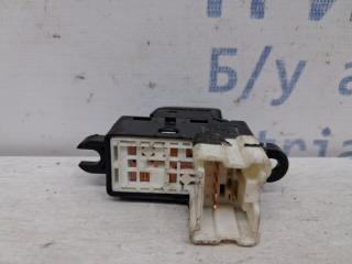 Кнопка стеклоподъемника Subaru Outback BR 2.5 бензин Ej253 Кнопка стеклоподъемника Subaru Outback BR 2.5 бензин Ej253