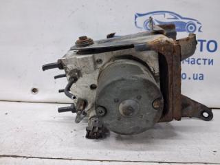 Блок abs Toyota Avensis T25 1.8 бензин 1ZZFE Блок abs Toyota Avensis T25 1.8 бензин 1ZZFE