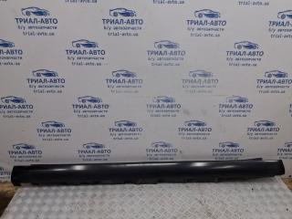 Накладка порога внешняя левая Toyota Avensis 2002-2010