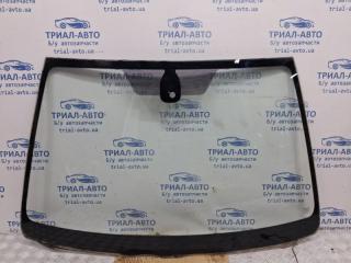 Стекло лобовое Toyota Avensis 2002-2010