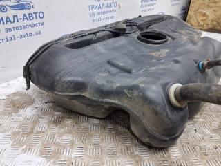 Бак топливный пластик Avensis 2002-2010 T25 1.8 бензин 1ZZFE Бак топливный пластик Avensis 2002-2010 T25 1.8 бензин 1ZZFE