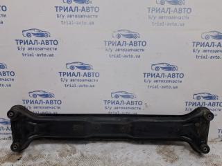 Балка передняя поперечная Mitsubishi Pajero Wagon 1999-2006
