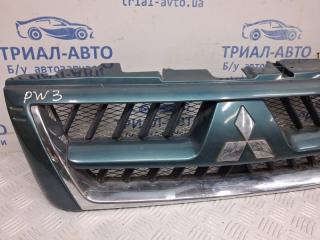 Решетка радиатора Pajero Wagon 1999-2006 3 3.2 Дизель 4M41