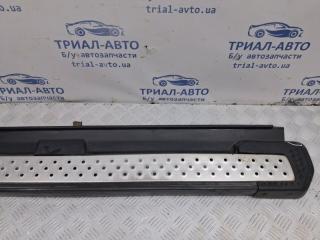 Подножка правая Mitsubishi Pajero Wagon 3 3.2 Дизель 4M41 Подножка правая Mitsubishi Pajero Wagon 3 3.2 Дизель 4M41